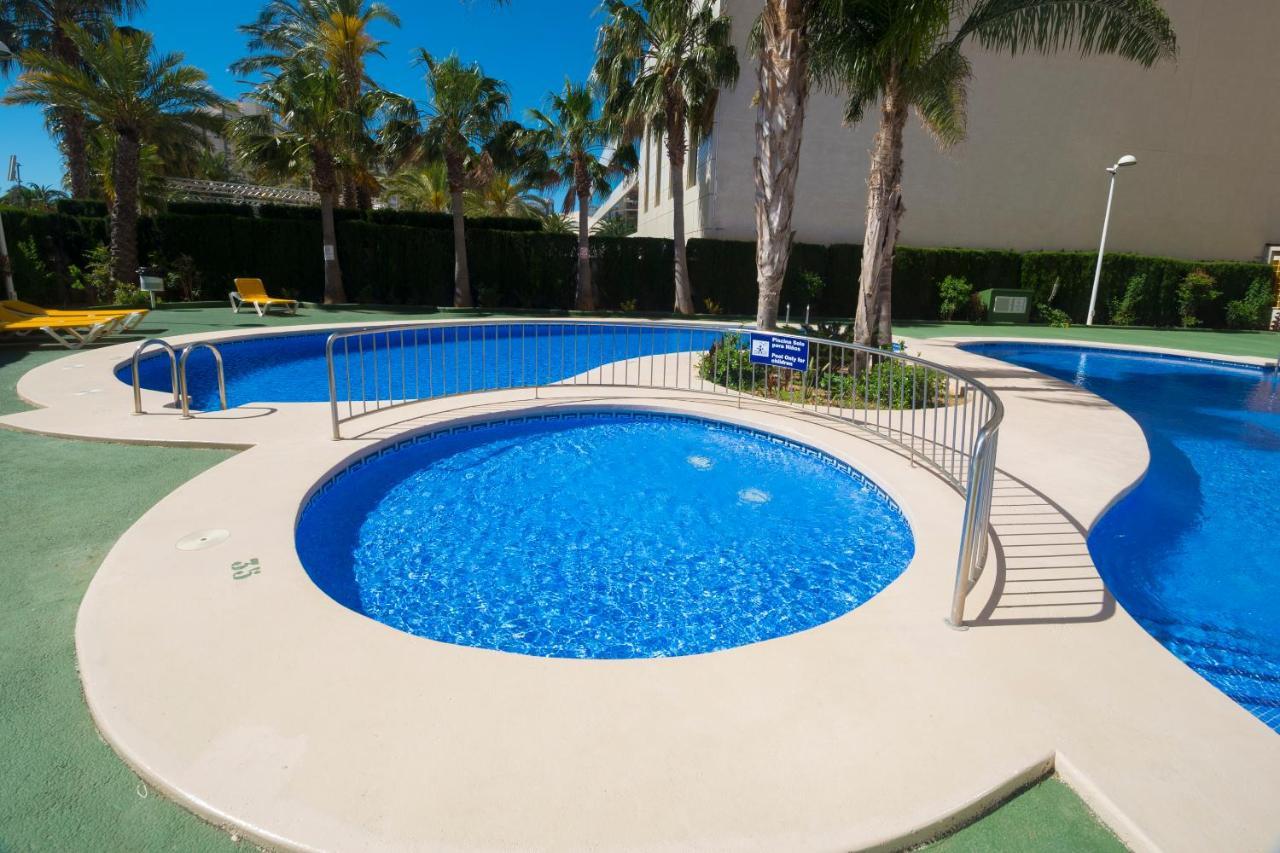 Apartamentos Ambar Beach Calp Exterior foto